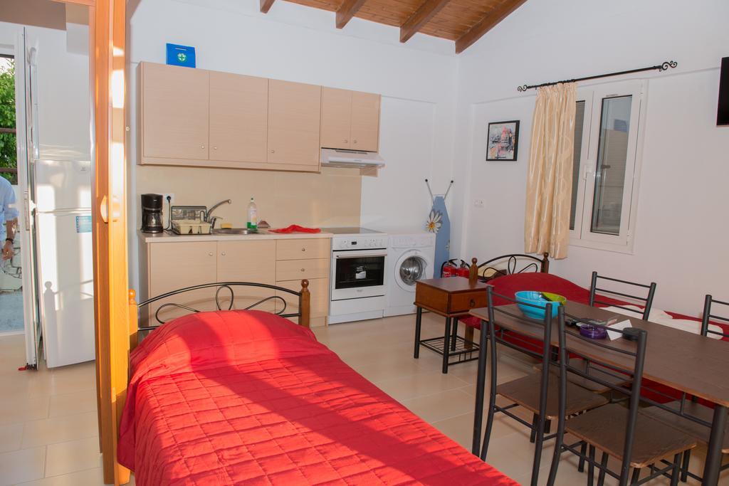 Villa Oniro Kreta カラマキ エクステリア 写真